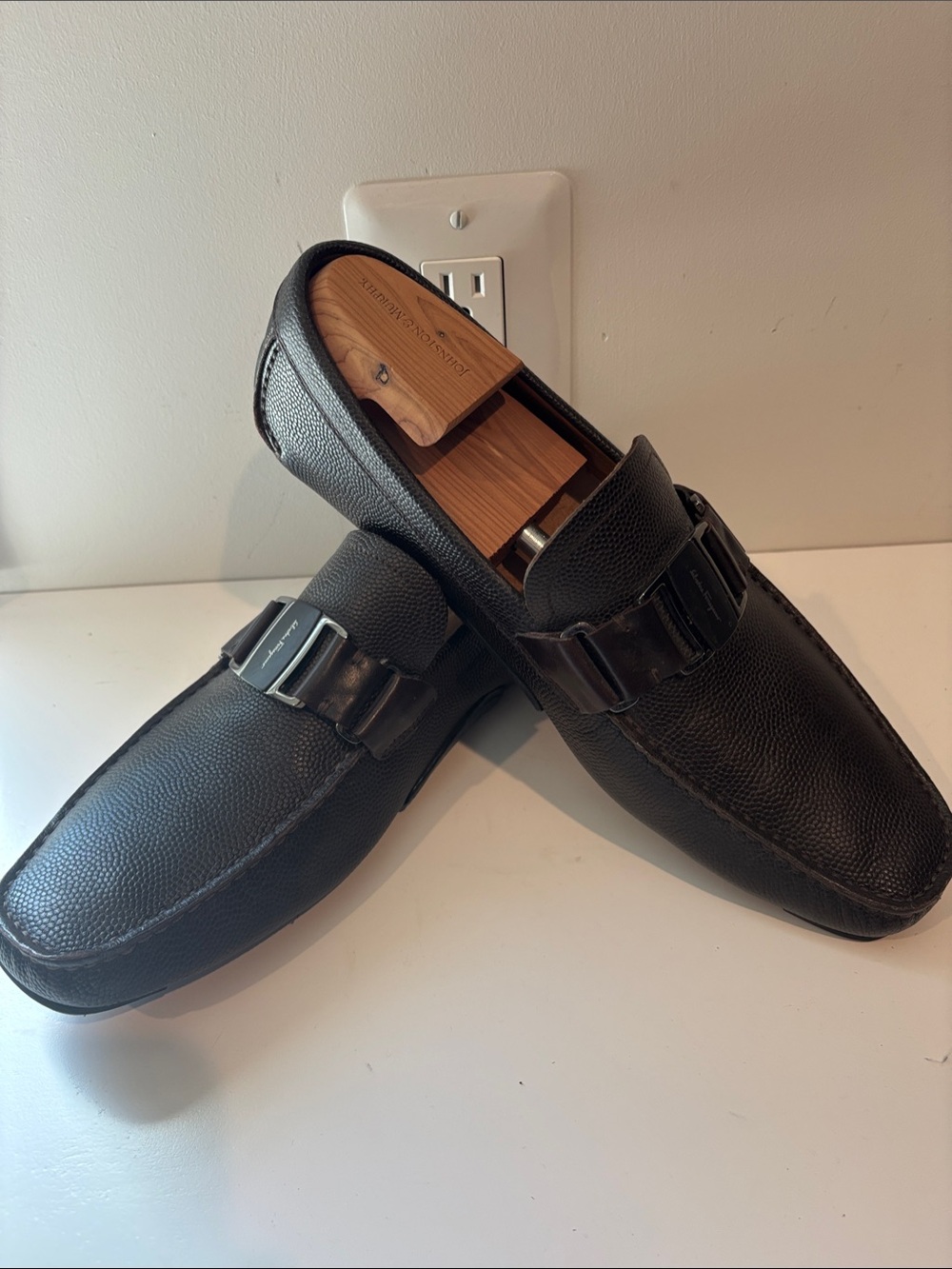 Salvatore Ferragamo Black Pebbled Leather Bit-Detail Loafers
